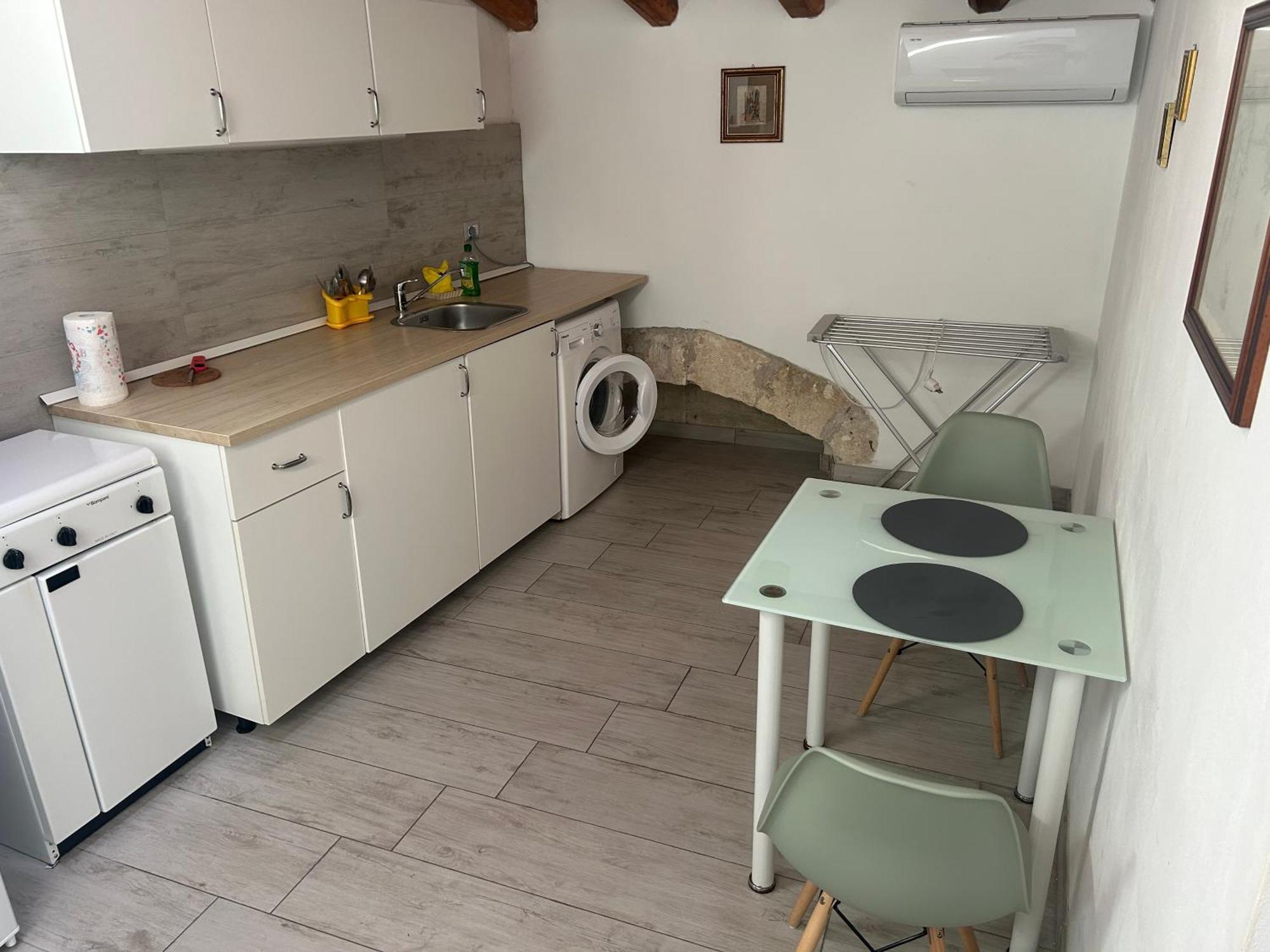 Deni'S Apartments Szirakúza Kültér fotó